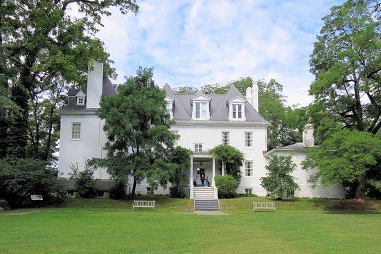 The Clermont Mansion