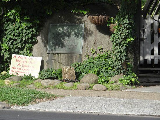 Tsali Monument
