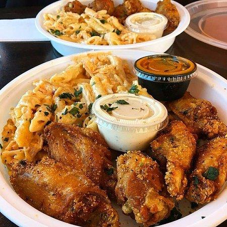 Cuzzo's Cuisine