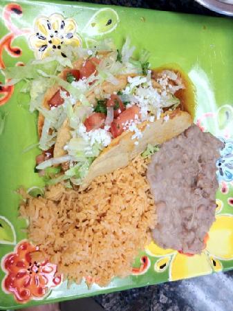 Lola's Kitchen