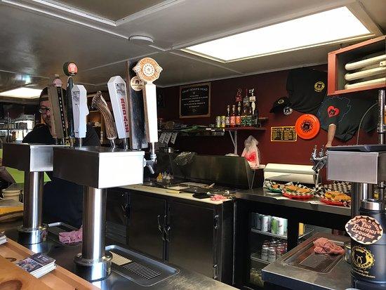 Adirondack Growl & Grub